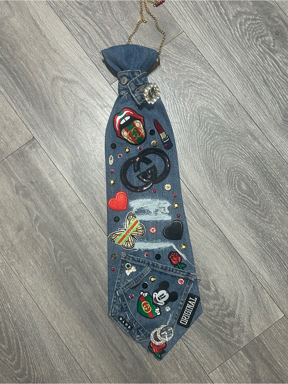 Upcycled XXL JUNK Embellished Blue Denim Jeans Necktie with Patchwork Accents - Picture 4 of 4